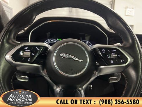 Used 2021 Jaguar F-PACE SVR AWD/4WD image 29