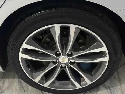 Used 2021 Chevrolet Malibu LT image 27