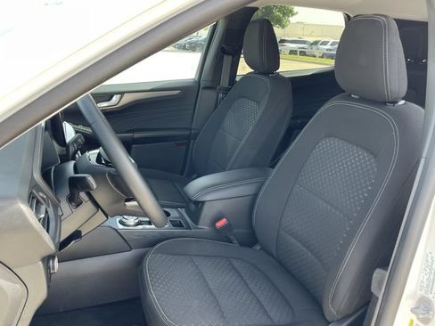 Used 2023 Ford Escape Active w/ Tech Pack #2 AWD/4WD image 26