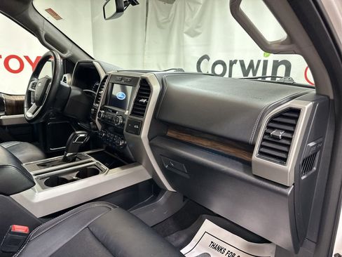 Used 2019 Ford F150 Lariat image 11