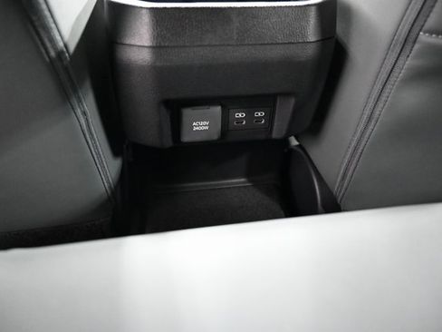 New 2025 Toyota Tacoma 4x4 Double Cab Hybrid image 31