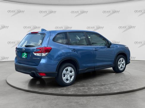 Used 2022 Subaru Forester AWD/4WD image 7