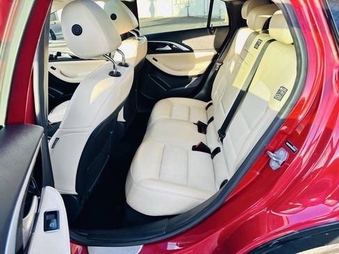 Used 2019 INFINITI QX30 w/ Navigation Package image 30