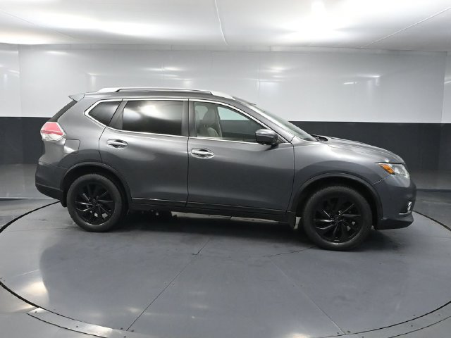 Used 2014 Nissan Rogue SL w/ SL Premium Package FWD image 2
