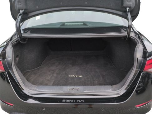 Used 2025 Nissan Sentra SV FWD image 24
