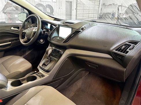 Used 2015 Ford Escape SE w/ Equipment Group 201A image 12