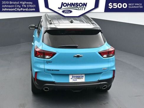 Used 2022 Chevrolet TrailBlazer RS FWD image 32