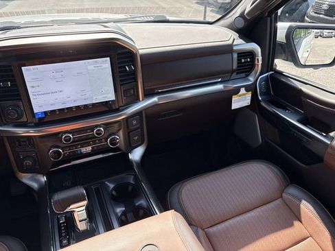 Used 2025 Ford F150 King Ranch w/ FX4 Off-Road Package AWD/4WD image 15