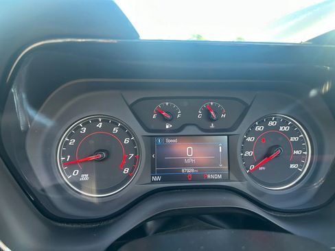 Used 2020 Chevrolet Camaro LT RWD image 16