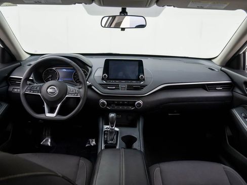 Used 2020 Nissan Altima 2.5 S image 9