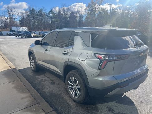Used 2026 Chevrolet Equinox LT image 40