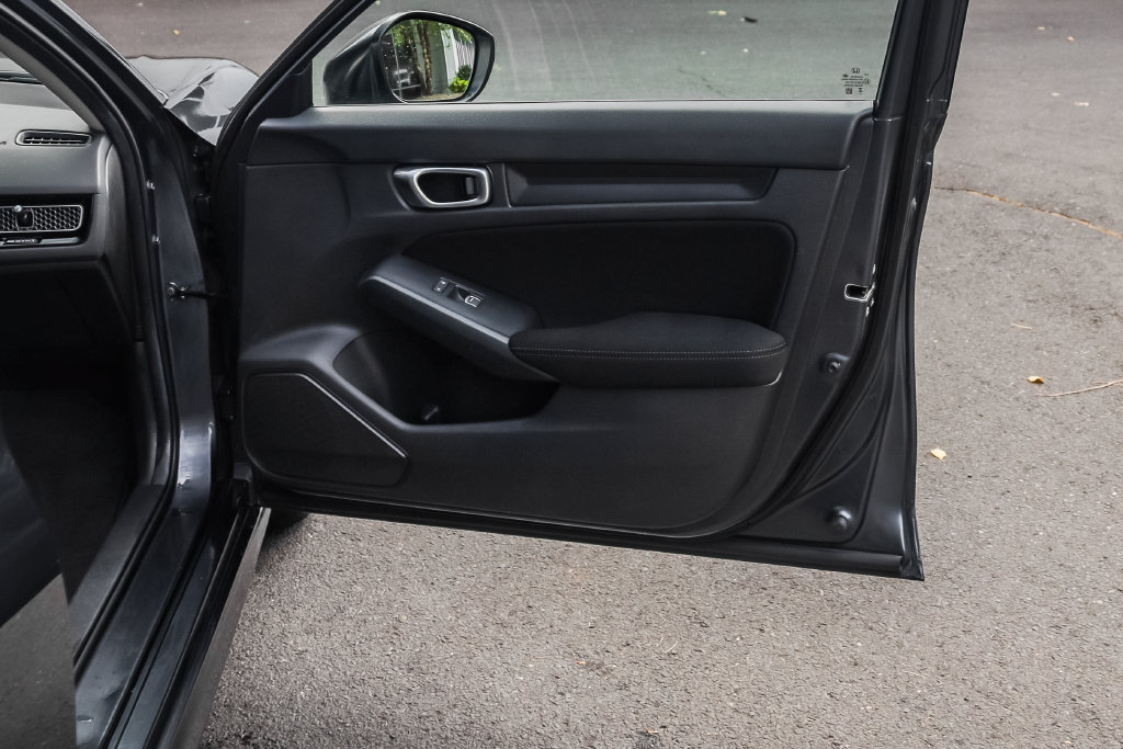 Used 2024 Honda Civic LX image 14