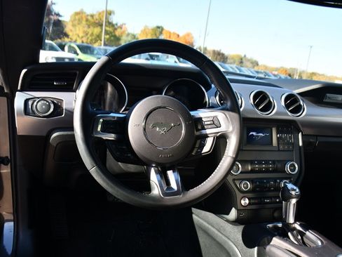 Used 2019 Ford Mustang GT image 12