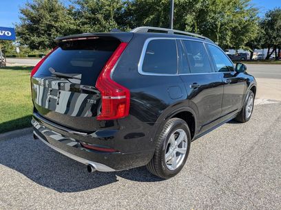 Used 2018 Volvo XC90 T5 Momentum w/ Convenience Package