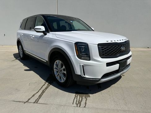 Used 2021 Kia Telluride LX FWD image 1