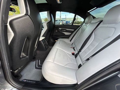 Used 2017 BMW M3 RWD image 27