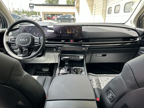 New 2026 Kia Carnival SX Prestige FWD image 16