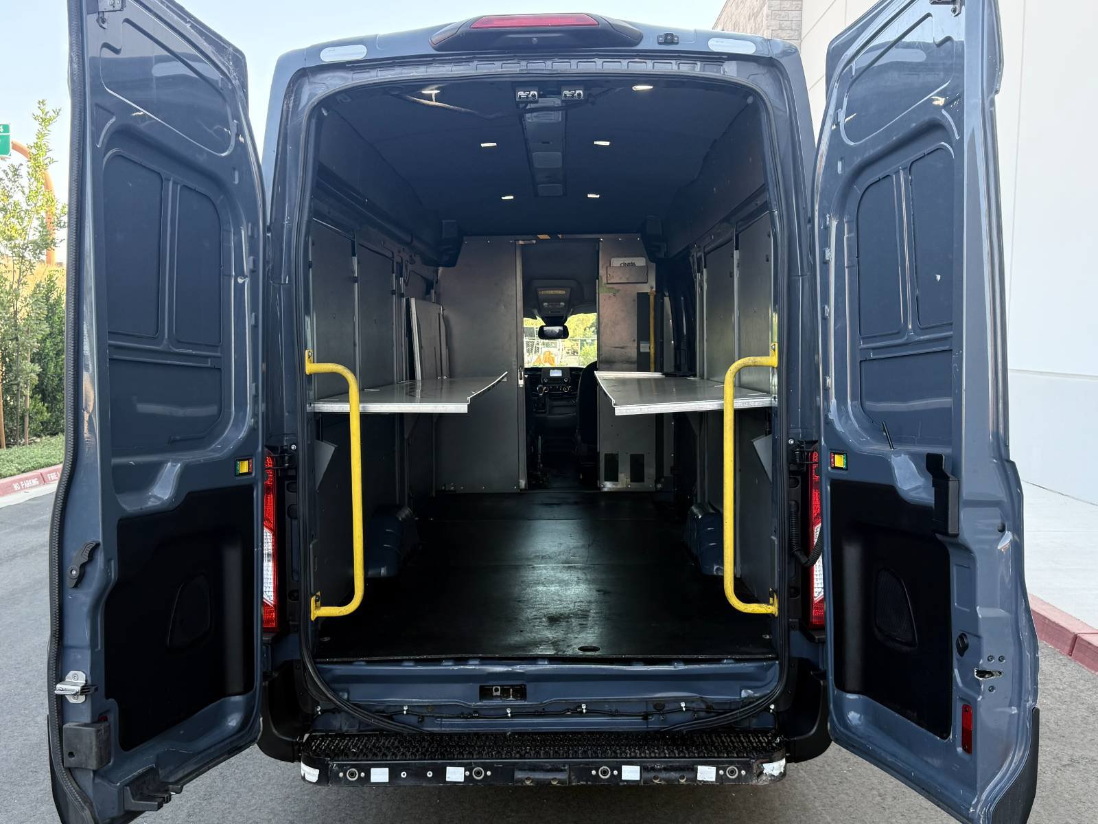 Used 2020 Ford Transit 250 148 High Roof Extended RWD image 32