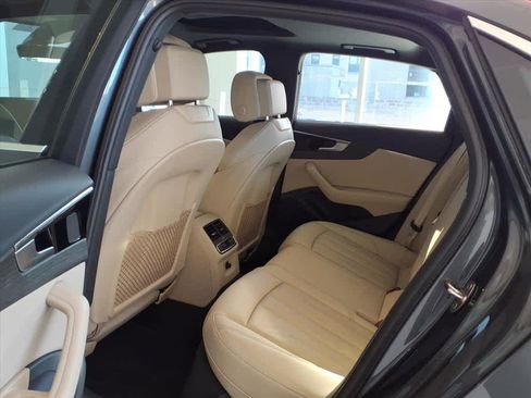 Used 2024 Audi A4 2.0T Premium w/ Convenience Package image 18