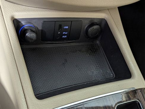 Used 2011 Hyundai Santa Fe GLS image 20