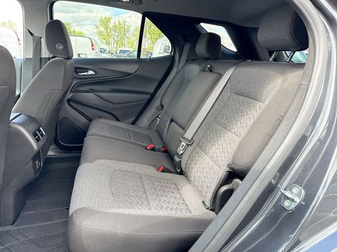 Used 2022 Chevrolet Equinox LT FWD image 23