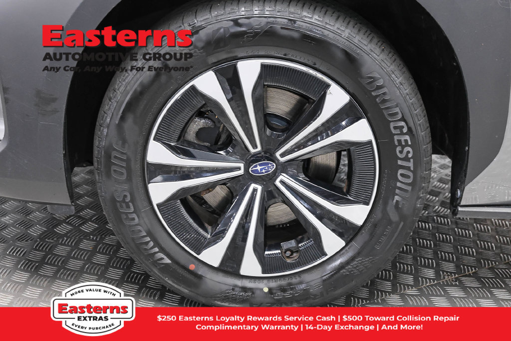 Used 2023 Subaru Solterra AWD image 29