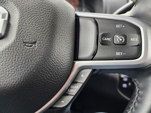 Used 2023 RAM 2500 Big Horn w/ Level 1 Equipment Group image 16