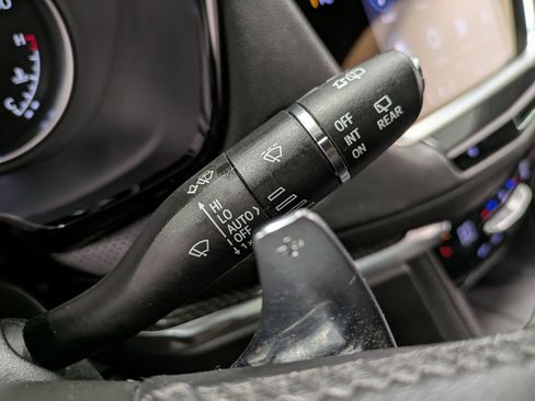 Used 2023 Cadillac XT5 Sportv image 18