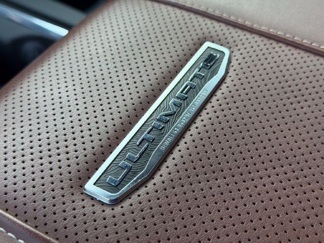 Used 2024 GMC Sierra 3500 Denali Ultimate AWD/4WD image 16