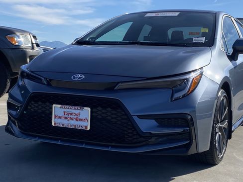 Certified 2026 Toyota Corolla XSE image 7