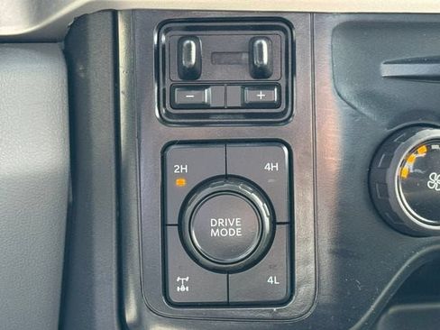 Used 2024 Ford F350 XLT AWD/4WD image 34