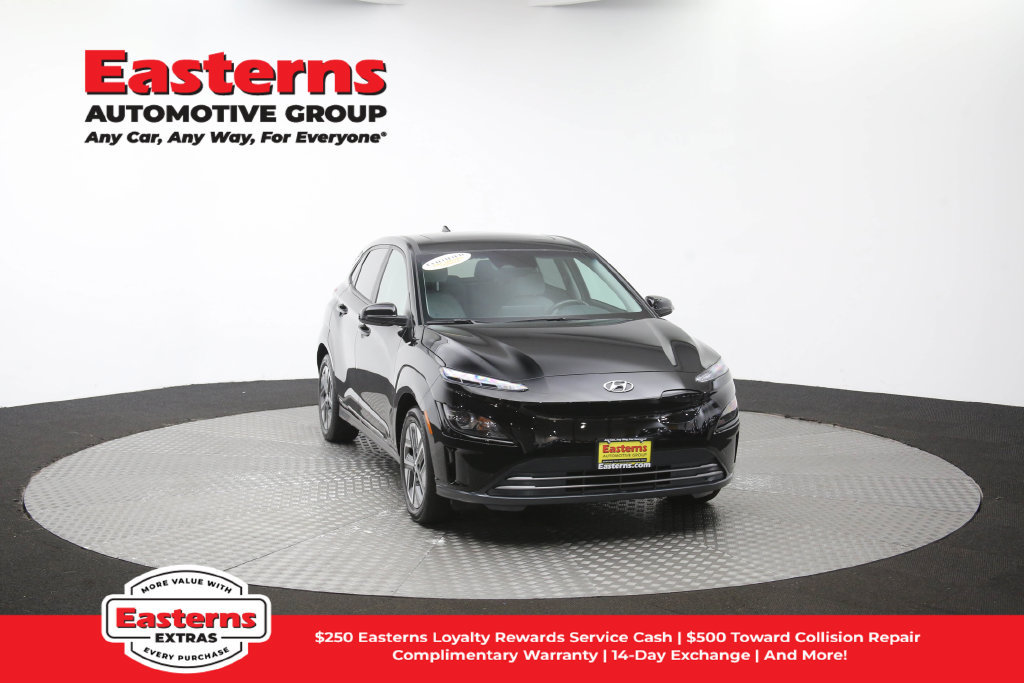 Used 2023 Hyundai Kona SEL FWD image 53