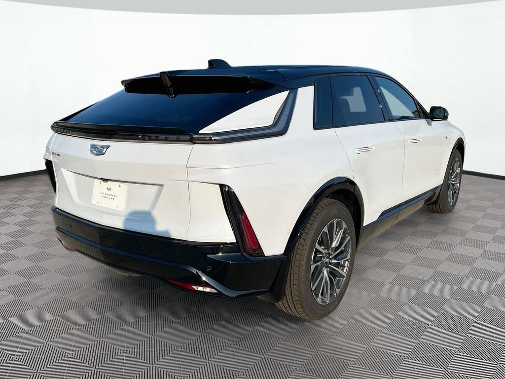 New 2027 Cadillac Lyriq Sport RWD image 5