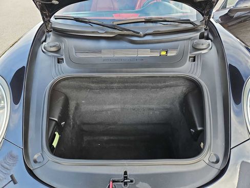 Used 2014 Porsche 911 Carrera 4S image 33