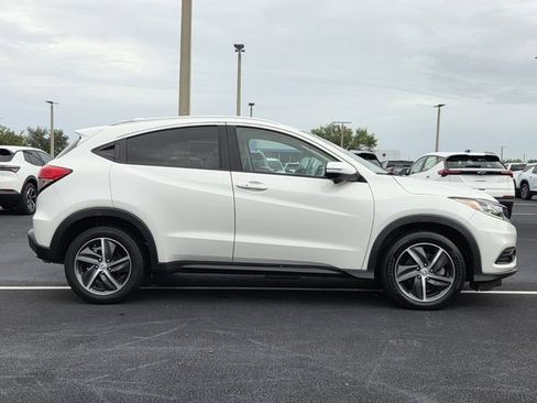 Used 2021 Honda HR-V EX image 7