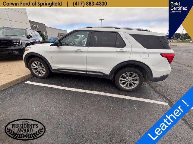 Certified 2023 Ford Explorer Limited AWD/4WD image 5