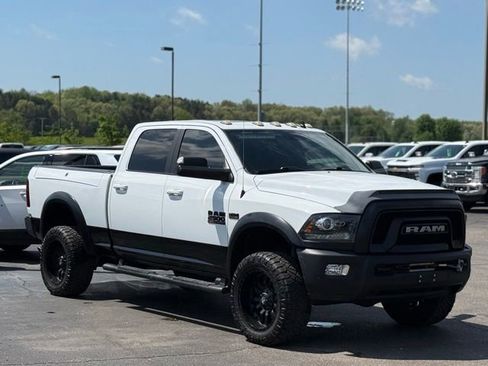 Used 2018 RAM 2500 Power Wagon w/ Leather & Luxury Group AWD/4WD image 37