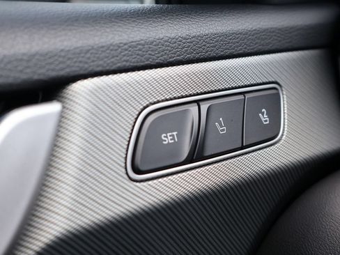 Used 2024 Hyundai Palisade SEL FWD image 40