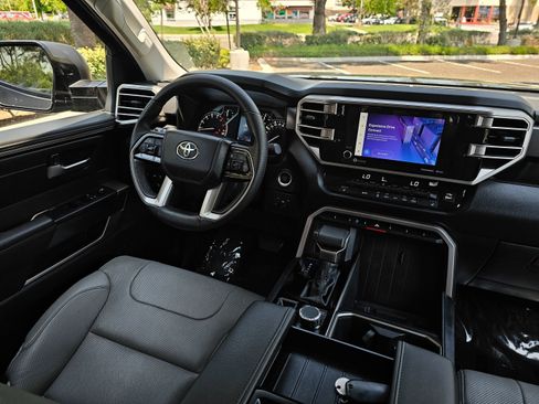 Used 2024 Toyota Tundra SR5 w/ SR5 Premium Package image 28