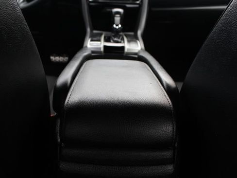 Used 2020 Honda Civic Sport image 31
