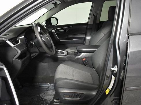 Used 2023 Toyota RAV4 XLE image 11