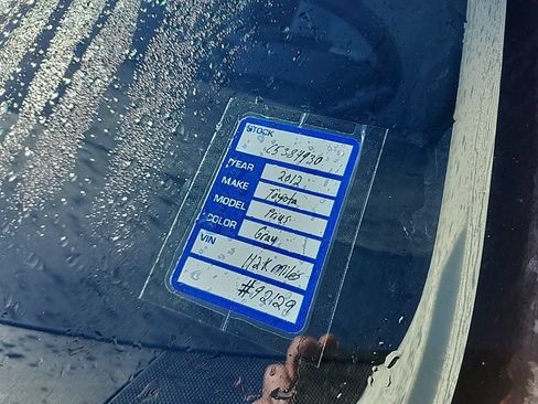 Used 2012 Toyota Prius Two FWD image 8