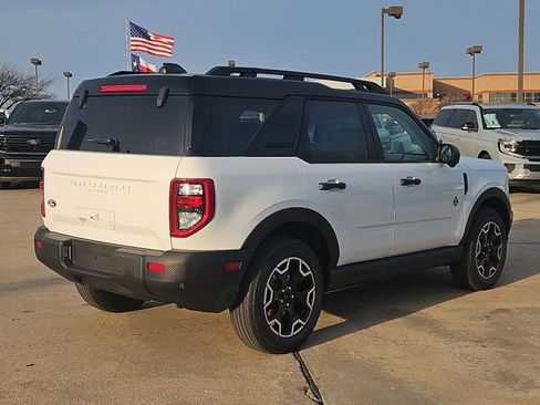 New 2026 Ford Bronco Sport Outer Banks w/ Outer Banks Tech Package+ image 2