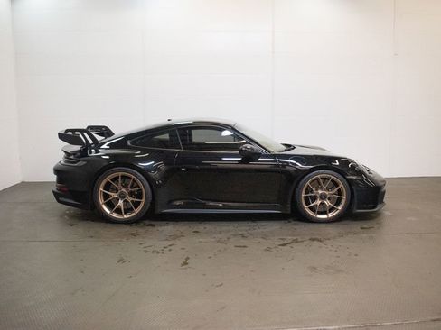 Certified 2022 Porsche 911 GT3 RWD image 9