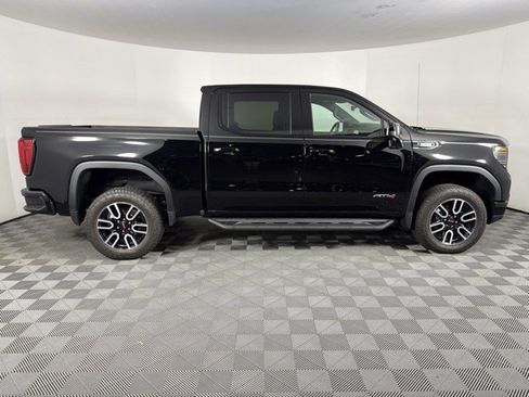 Used 2026 GMC Sierra 1500 AT4 w/ AT4 Premium Package AWD/4WD image 9