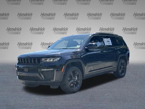 New 2026 Jeep Grand Cherokee L Limited RWD image 4
