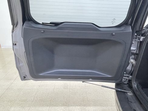 Used 2019 Ford EcoSport SE w/ SE Convenience Package image 6