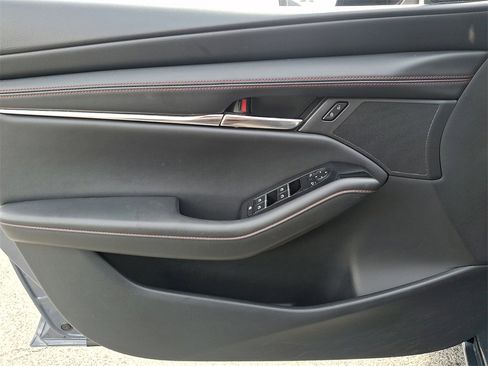 Used 2024 MAZDA MAZDA3 s image 14