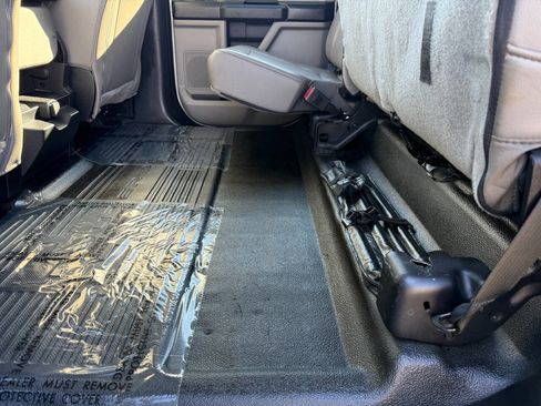 Used 2020 Ford F350 XL w/ Power Equipment Group image 21