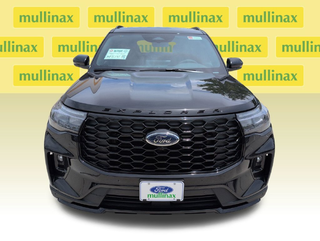 New 2026 Ford Explorer ST-Line w/ ST-Line Street Pack RWD image 16